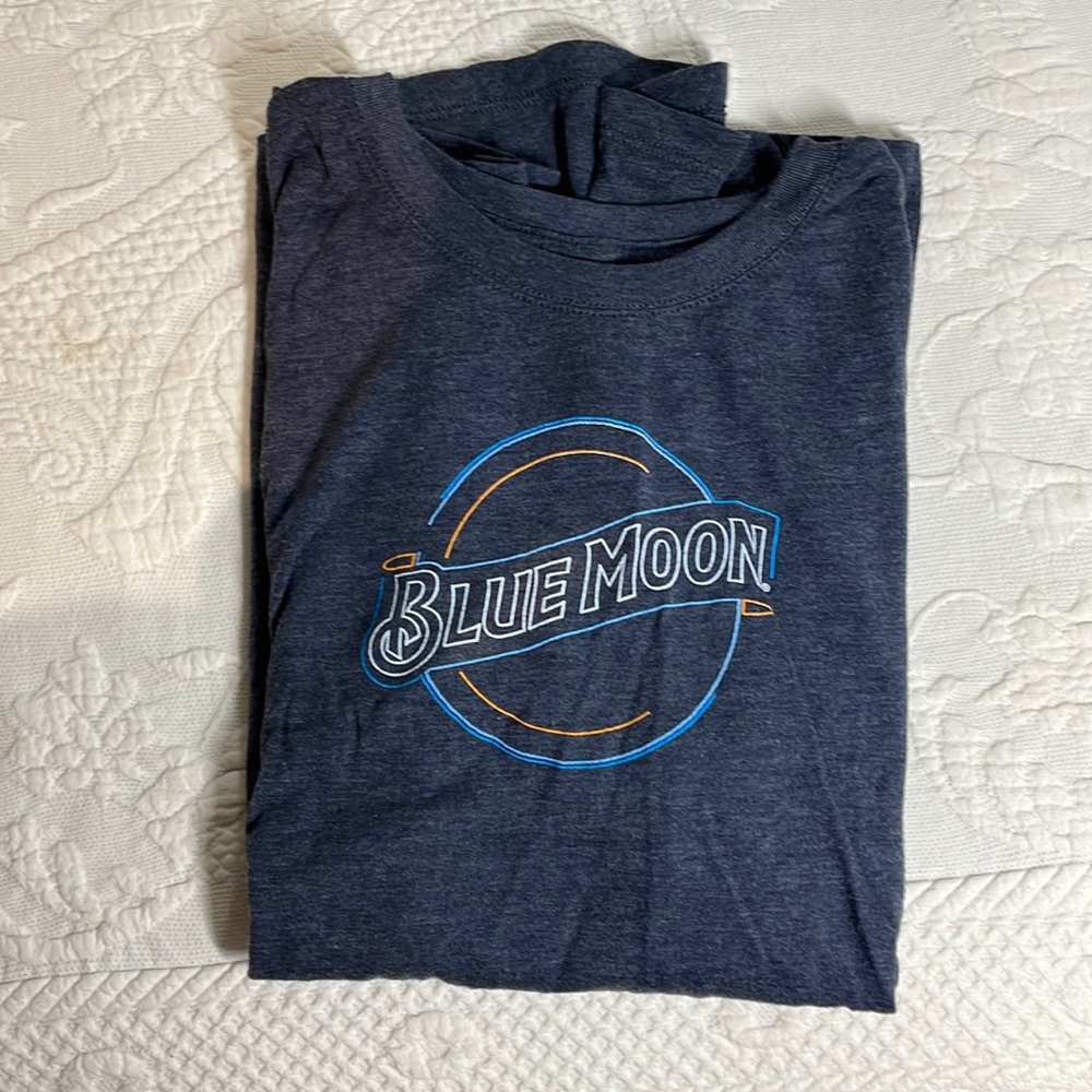 Blue moon beer soft tshirt